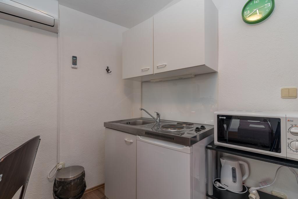 Apartments Mare Trogir Ngoại thất bức ảnh