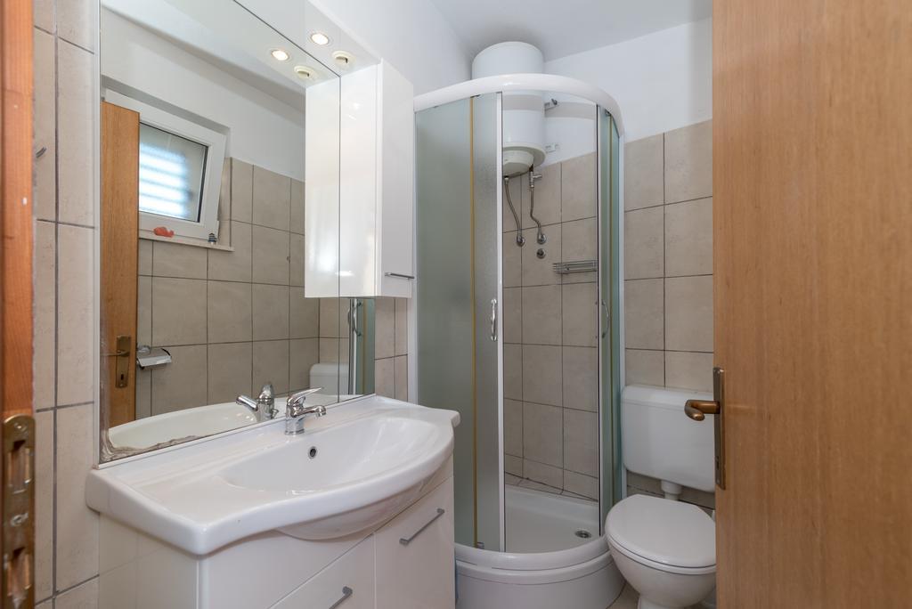 Apartments Mare Trogir Ngoại thất bức ảnh
